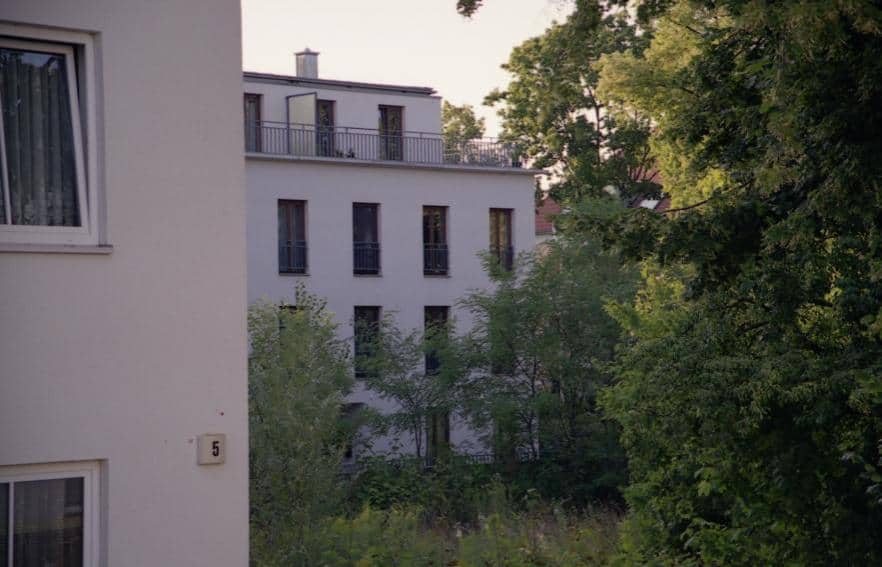 Holz Balkontür Nussbaum 1 Flügelig mit Glasteilender Sprosse
