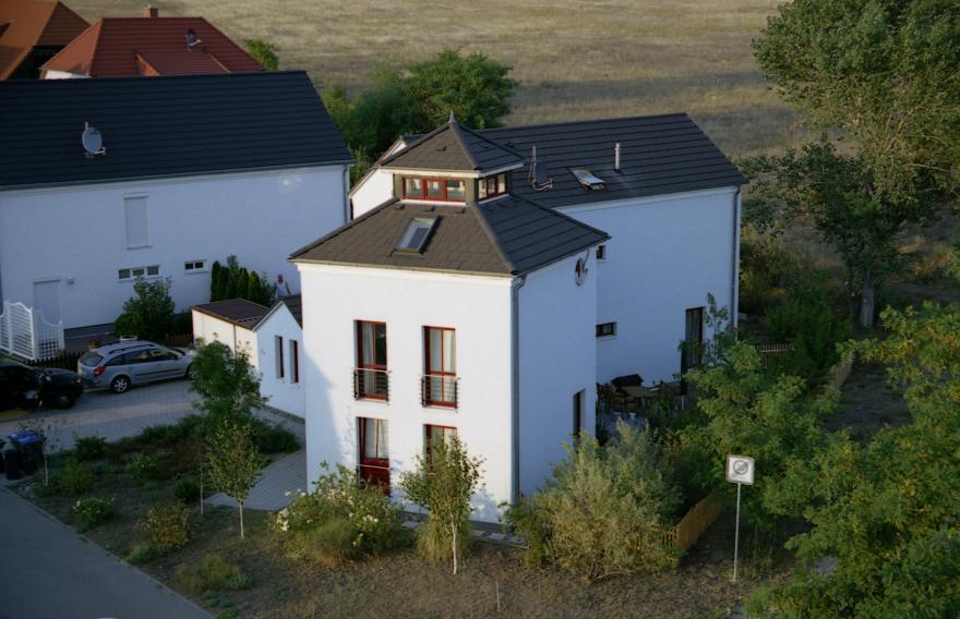 Kunststoff Balkontür Weinrot 1 Flügelig mit Wiener Sprosse