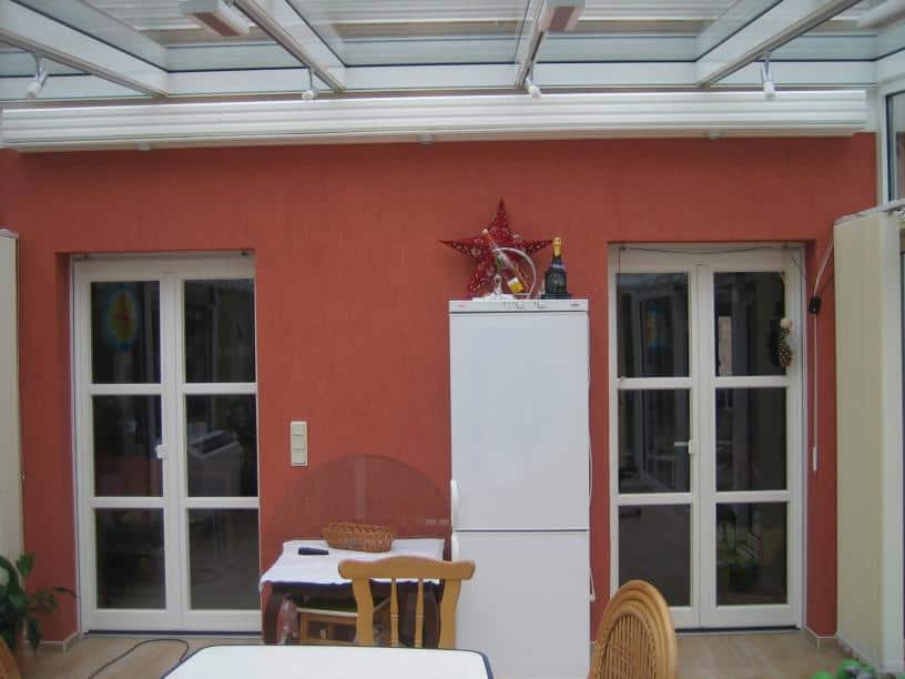 Holz Balkontür Weiß 1 Flügelig mit Glasteilende Sprossen & 20 mm Schwelle & Rollladen