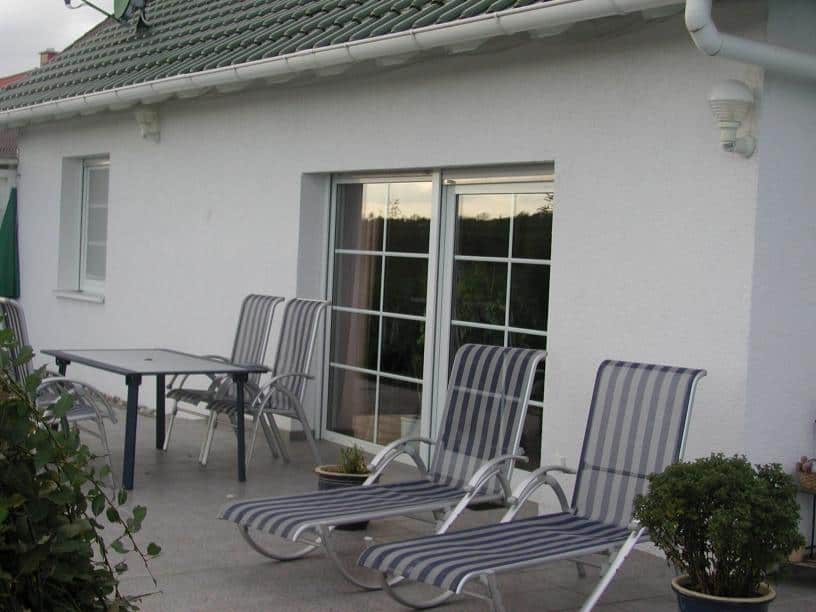 Kunststoff Balkontür Weiß 2 Flügelig mit Sprossen & Rollladen