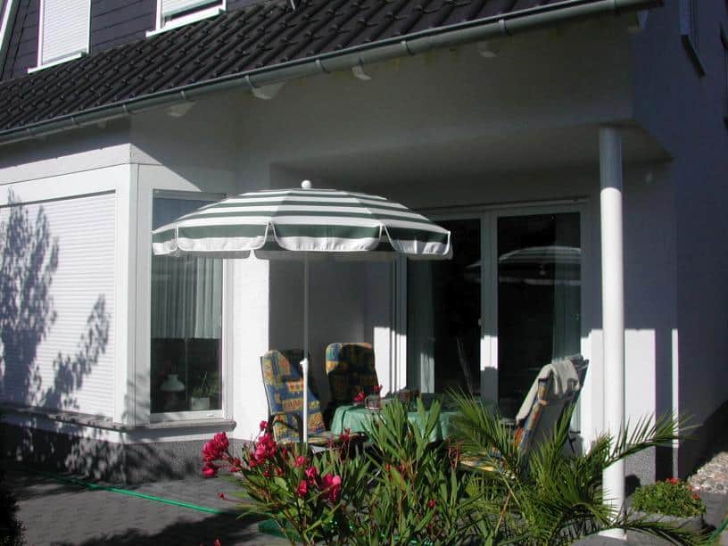 Kunststoff Balkontür Weiß 2 Flügelig mit Rollladen