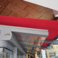 Wintergarten Markise Farbe DB 703 mit Gasdruckfedern für straffe Tuchhaltung & Acrylstoff Farbe Rot