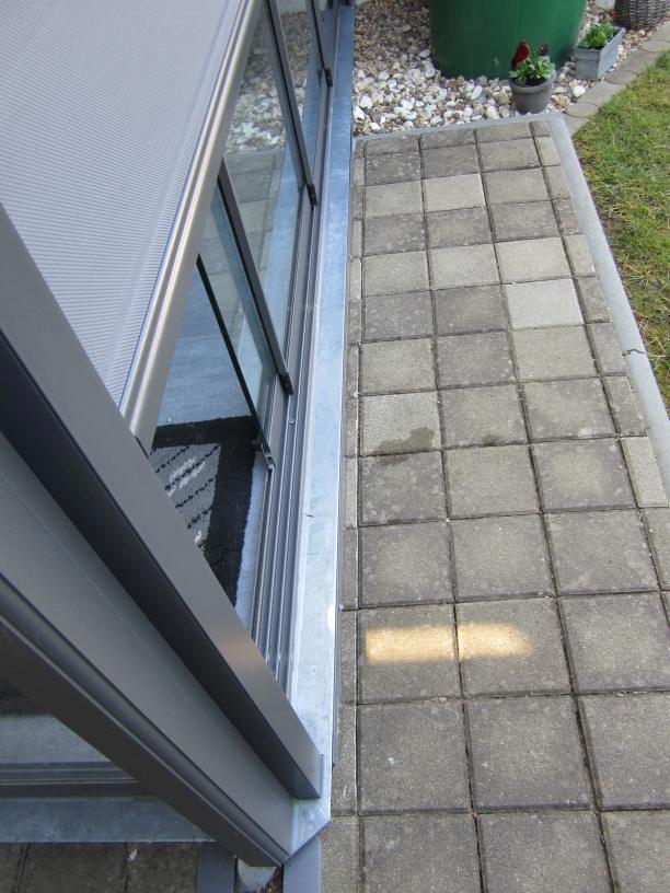 Ganzglas Schiebetür als Vollglas Schiebewand 4 Spurig Farbe & Oberfläche DB 703 Anthrazitgrau  (Detailansicht)